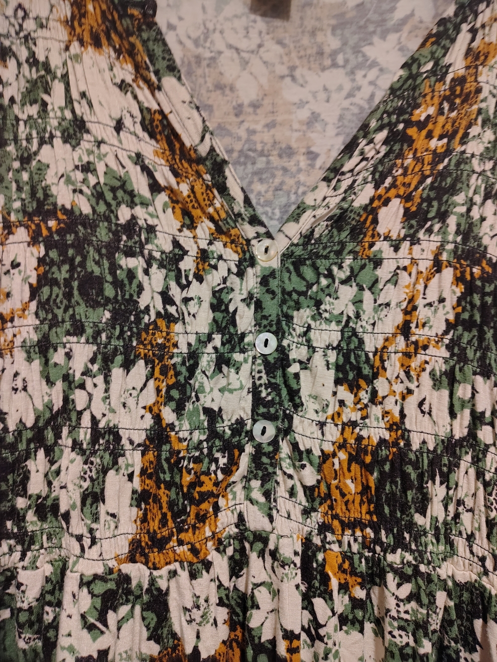Boho Floral V-Neck Long Sleeve Tunic Top — Green Multi - Picture 5 of 10